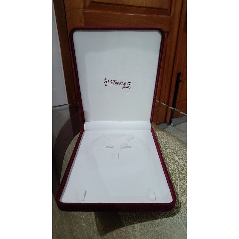 1 set box perhiasan frank n co. 100% ASLI