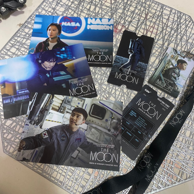 READY STOCK - CGV BENEFIT FANS SCREENING THE MOON OFFICIAL