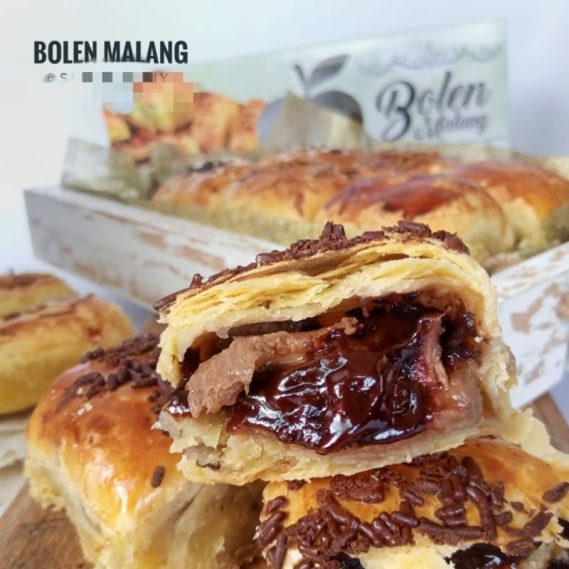 

Fairuziba Bolen Malang isi 6