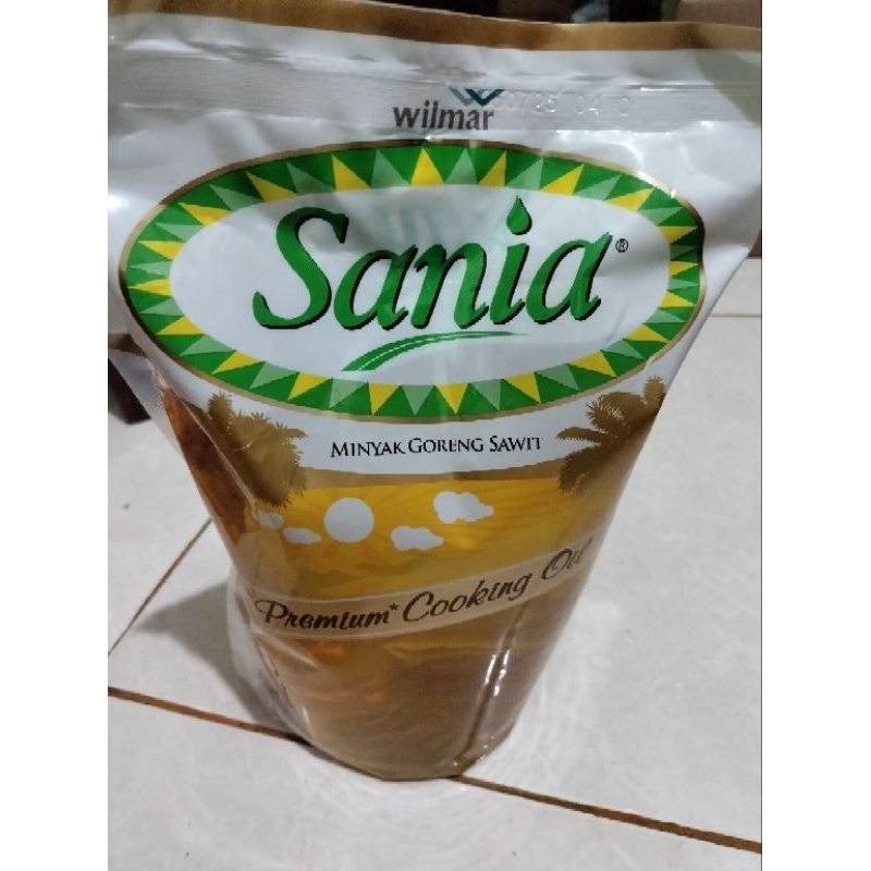 

MINYAK GORENG SANIA 2 LITER