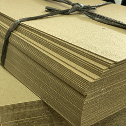 KERTAS KARTON NO.30 / KARTON BOARD / YELLOW BOARD NO. 30 UKURAN 60X75 / KERTAS BOARD 2 MM