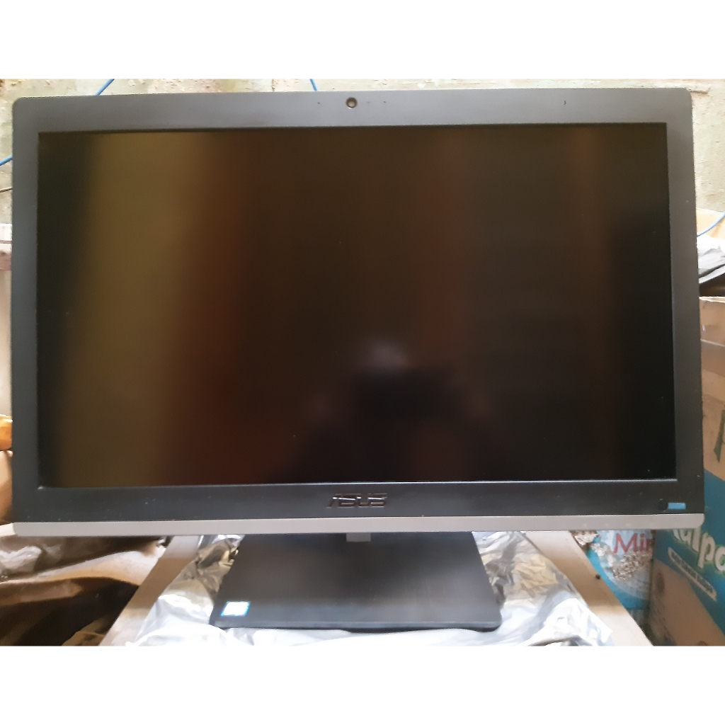 LCD LED PC ALL IN ONE Asus V220IC
