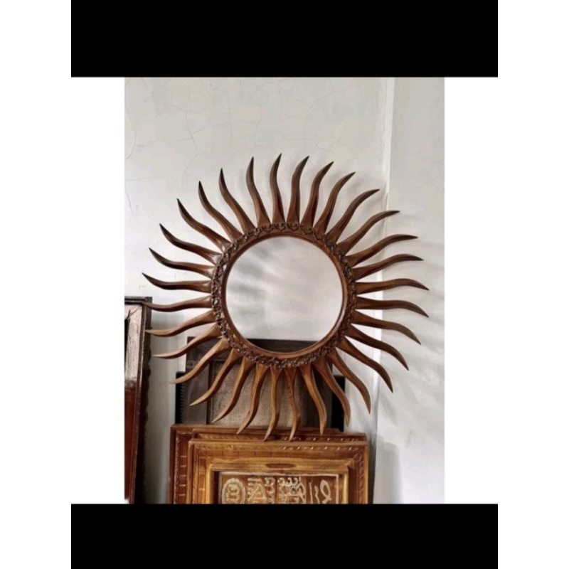 figura cermin matahari bulat kayu jati figura bulat figura kayu figura antik figura minimalis