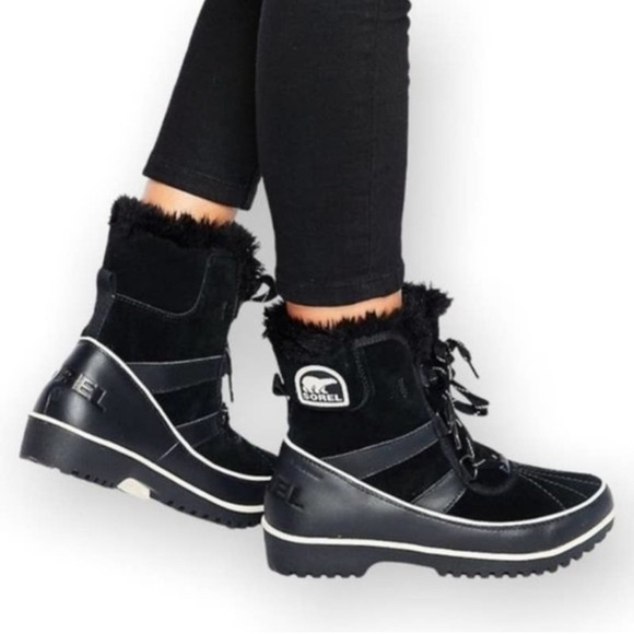 Cuci Gudang  Sewa Sepatu Boots Winter