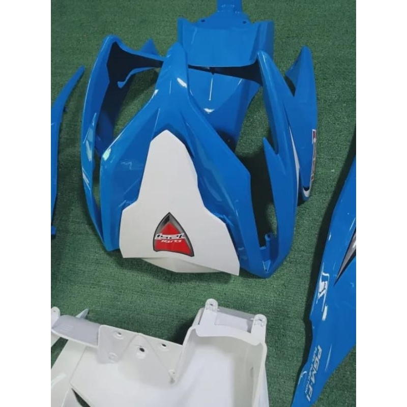 Sepaket Cover Full Body Halus Honda Vario 125 Old Techno 2014 Warna Putih Biru