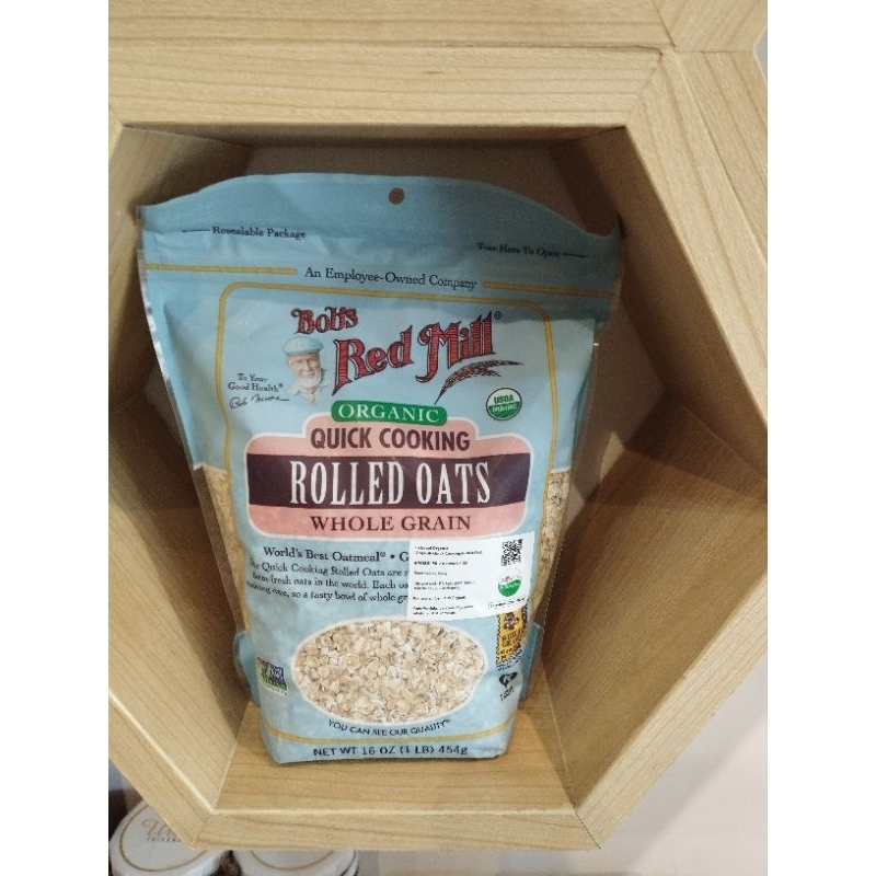 

Bob's Red Mill Organic Quick Cooking Rolled Oats Whole Grain 454 gram