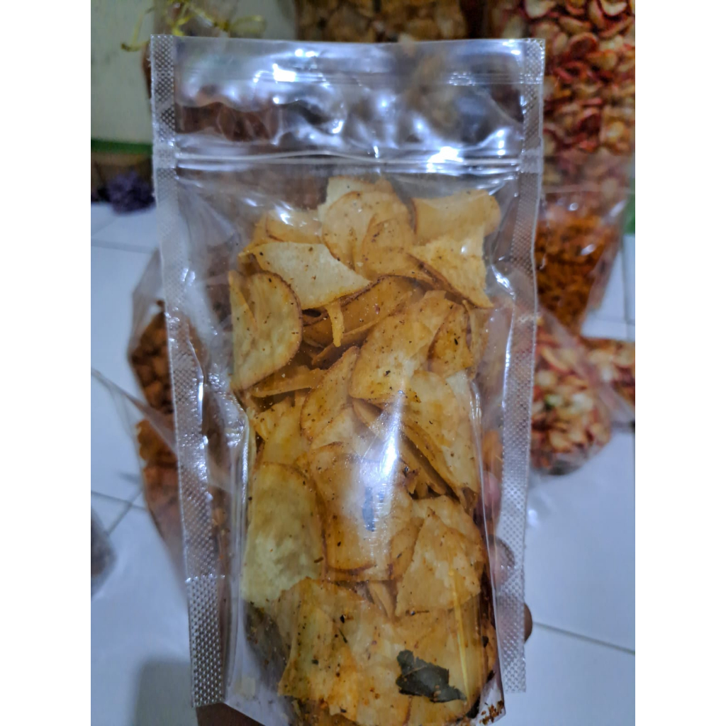 

keripik singkong kripset pedas 500gr