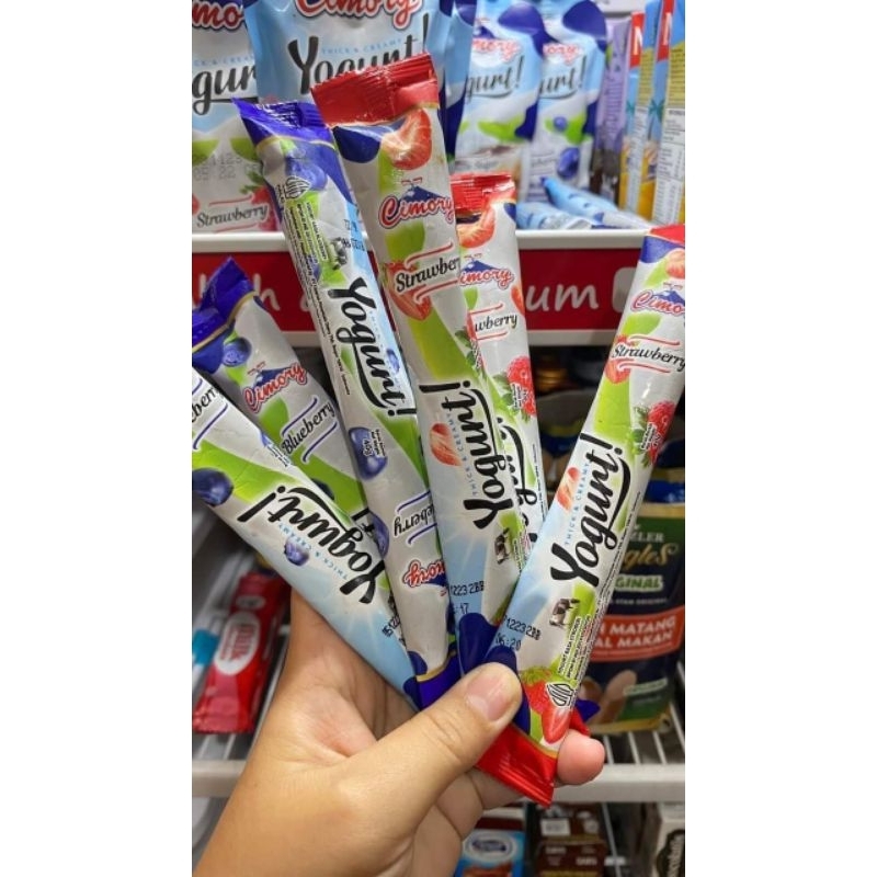 

CIMORY YOGURT SQUEEZE STICK