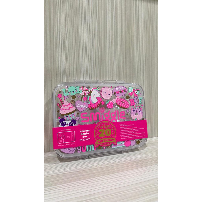 smiggle lunch box medium original