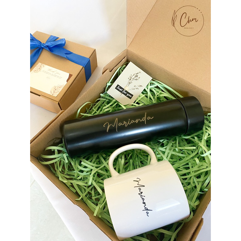 

Hampers Gift Box Geranium (Pre-order 3 hari)