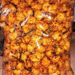 

PEDAS NAMPOL SIOMAY KERING DAUN JERUK/CEMILAN SNACK SIOMAY 500gr