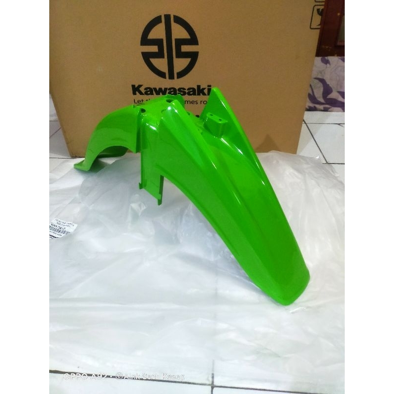 spakbor depan kaze r old hijau