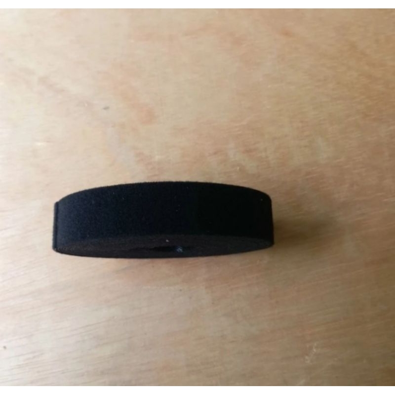 velcro 5 meter lebar 2cm (hitam)