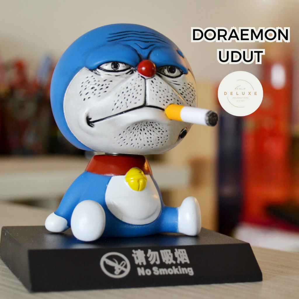 Pajangan Dashboard DORAEMON Figurine Bobble Head Kepala Goyang Anime :)