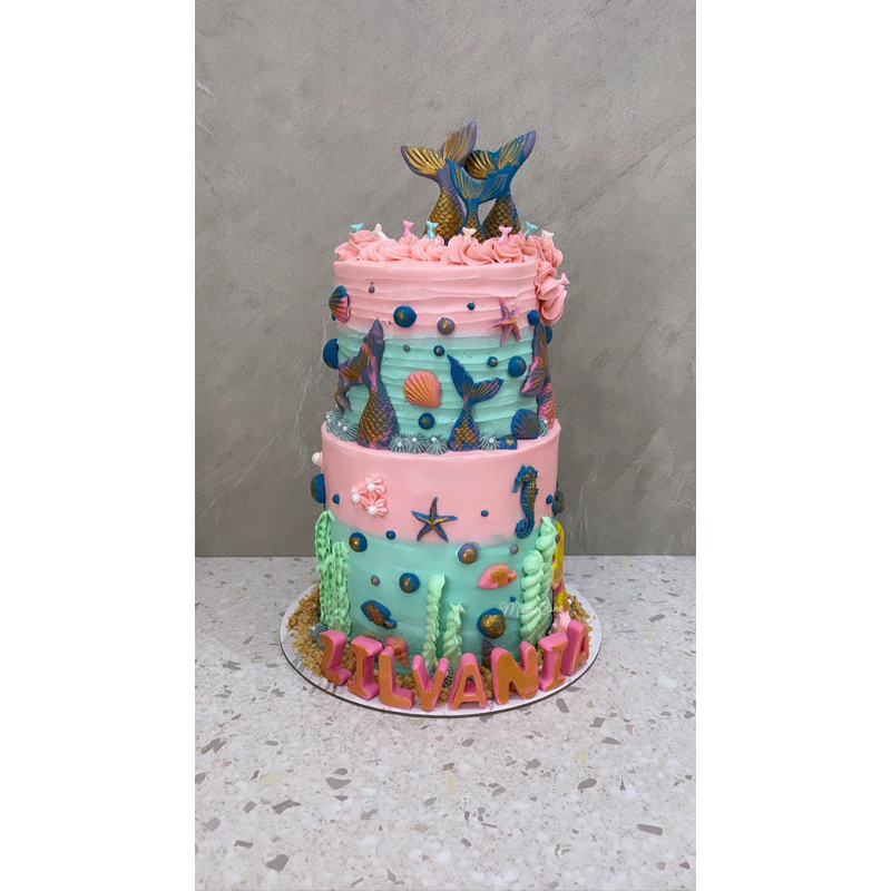 

Miette Cake Two Tier Buttercream Fondant