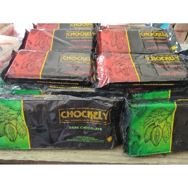 

cokelat batang chokely dark compound 250gr