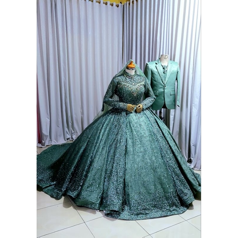SEPASANG GAUN  WARNA HIJAU WARDAH PENGANTIN