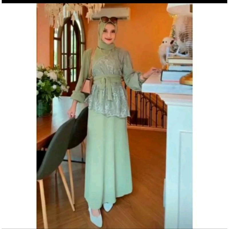 Saukia Dress Brukat Mewah Remaja Dewasa / Gamis Fashion (preloved)