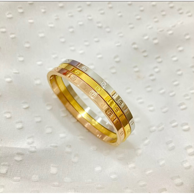 Gelang tangan nagita titanium asli lapis emas terlaris