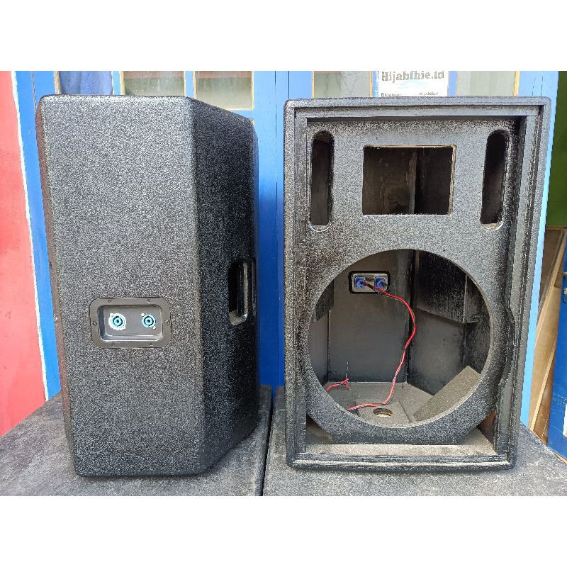 Box speaker model Huper