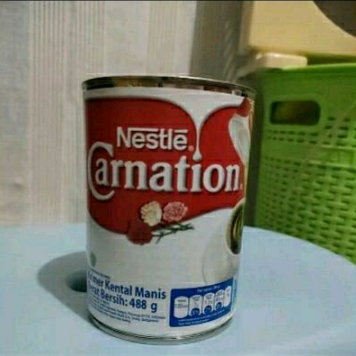 Susu kental manis Carnation