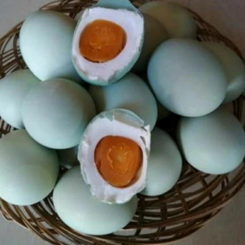 

TELUR BEBEK ASIN MATANG TERMURAHHH ISI 10 BUTIR