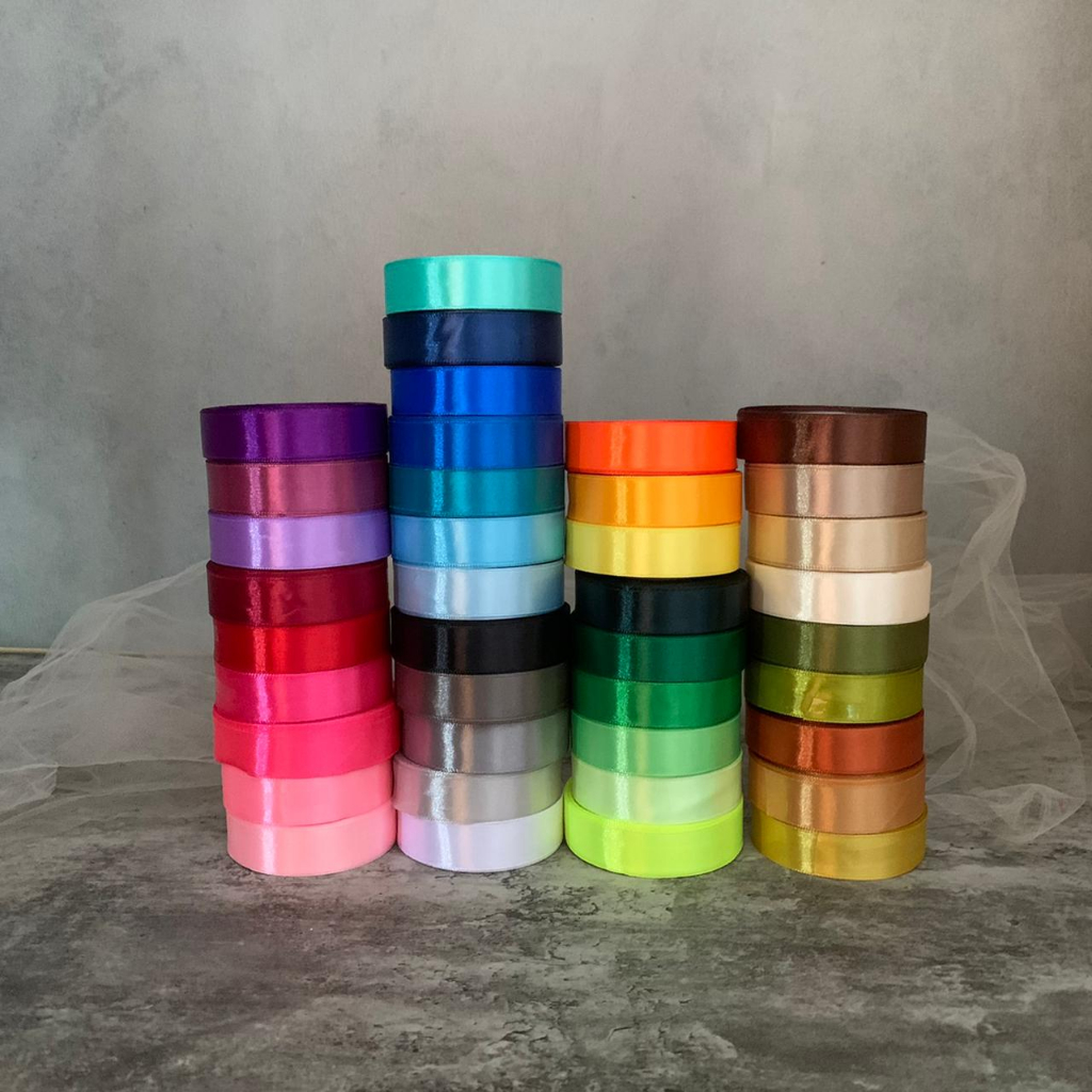 

Pita satin 1,5inch atau 4cm