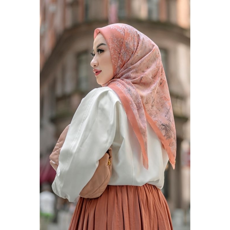 Buttonscarves new york 3 series Nomad