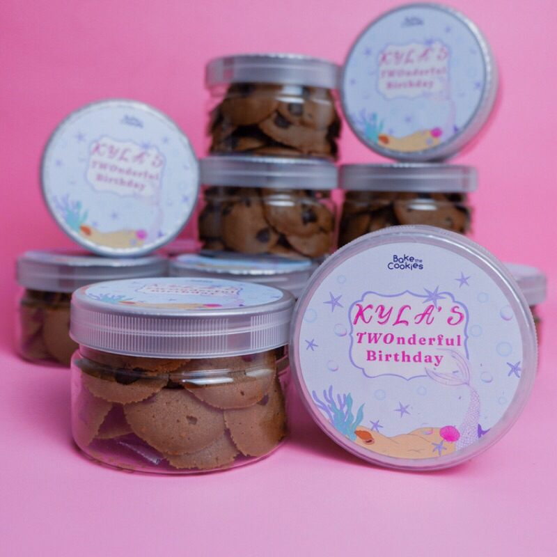 

Custom cookies (Gift/hampers)
