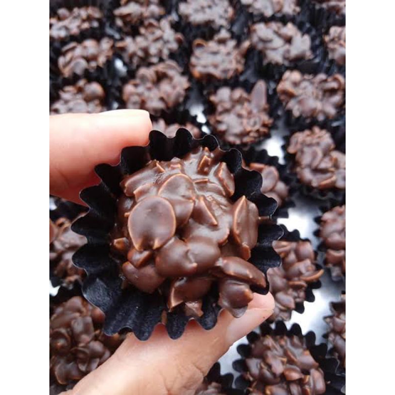 

coklat kacang