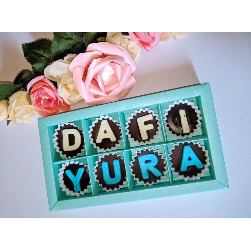 

Cokelat costum nama - 8 huruf (birthday/graduation/wedding gift/kado)