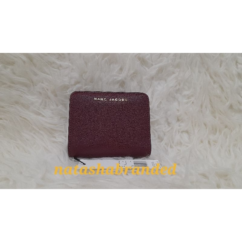 Marc Jacobs mini bifold wallet