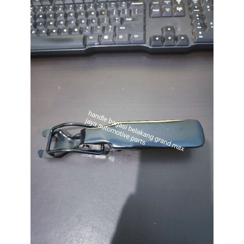 handle bagasi belakang grand max