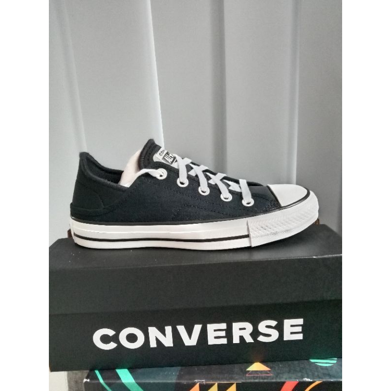 sepatu Converse hitam putih original sports station sale