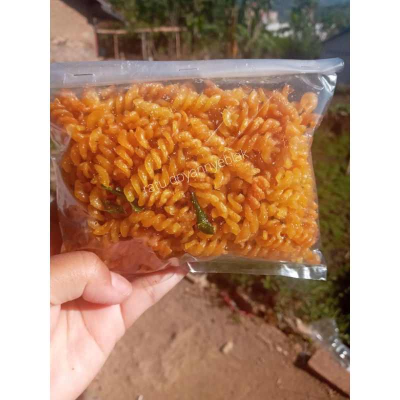 

seblak makroni spiral 150 grm