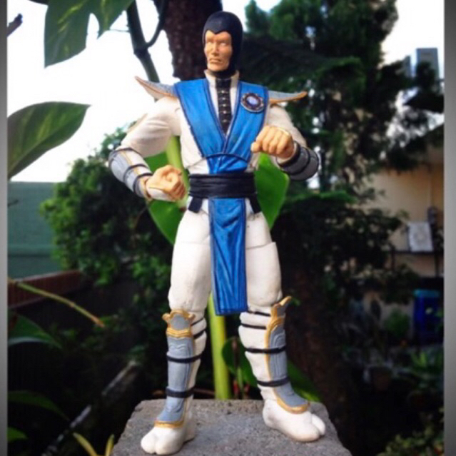 MORTAL KOMBAT ACTION FIGURE RAIDEN