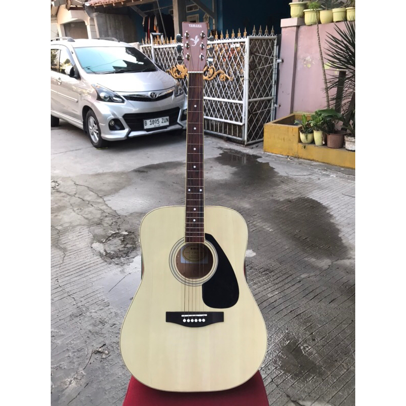 gitar akustik yamaha f310 Custom + Tas
