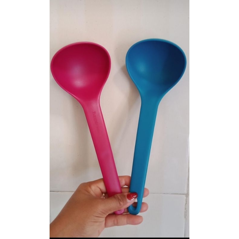 Blossom soup server ladle vineyrd tupperware