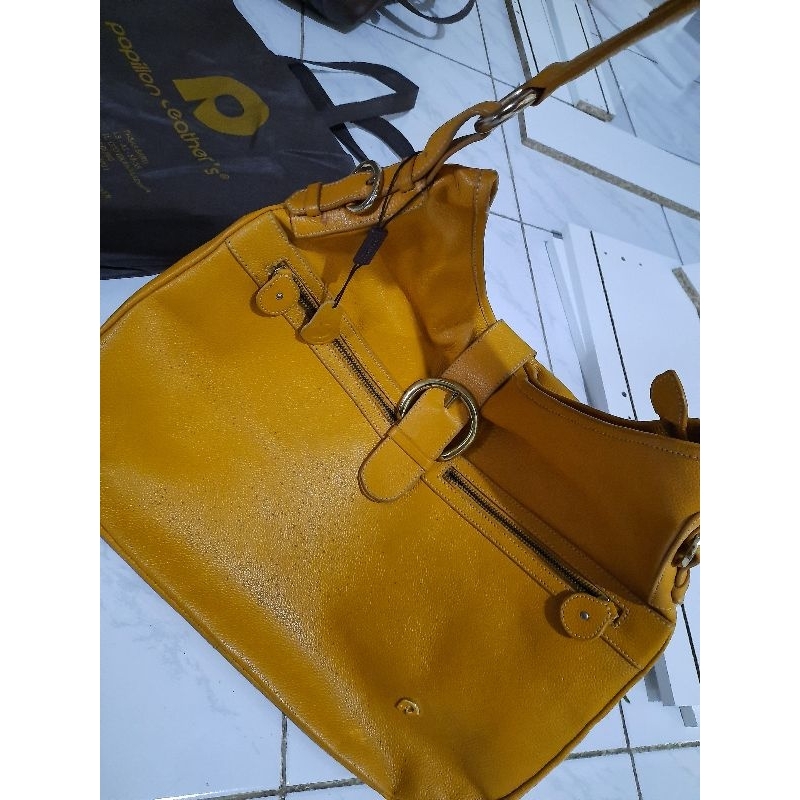 Tas Papillon Cangklong Kuning Kunyit Ukuran Besar Original