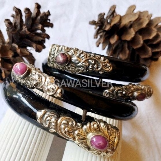 Gelang uli perak / gelang kayu uli