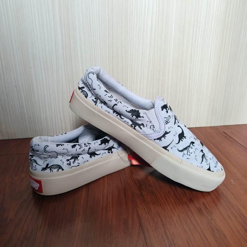 Sepatu Vans Dino Putih Nyaman Like Ori
