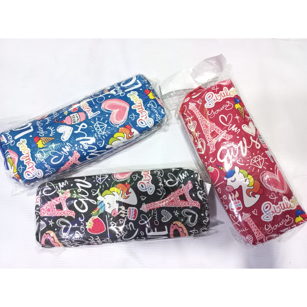 

PROMO KOTAK PENSIL KAIN GAMBAR UNICORN