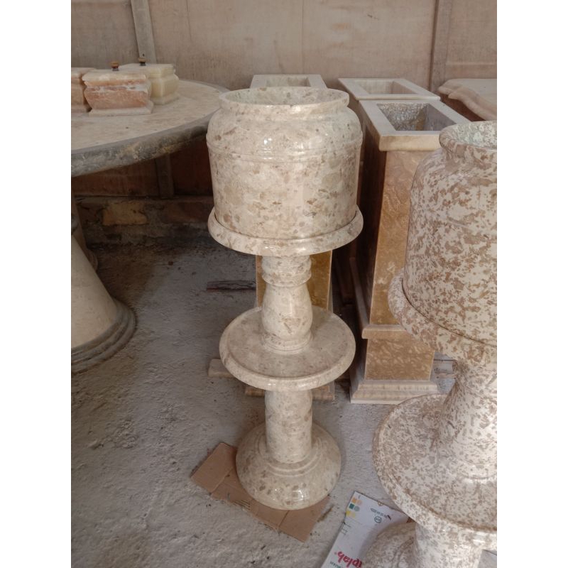 Set guci galon dan kaki bulat full batu marmer putih Tulungagung