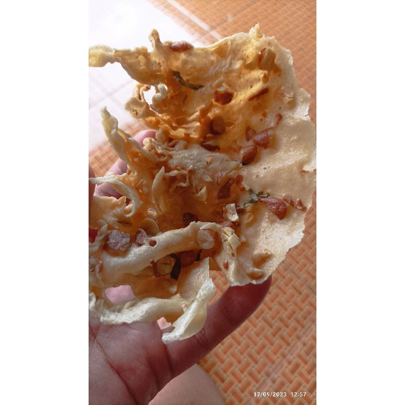 

peyek kacang 250gr, cemilan enak lauk sampingan nasi