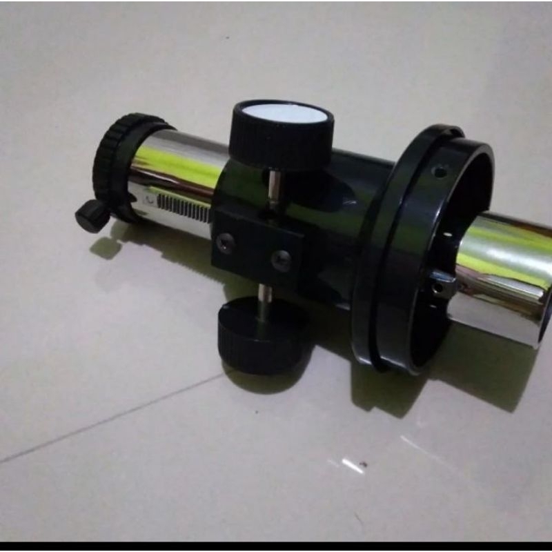 Fokuser untuk teleskop teropong bintang