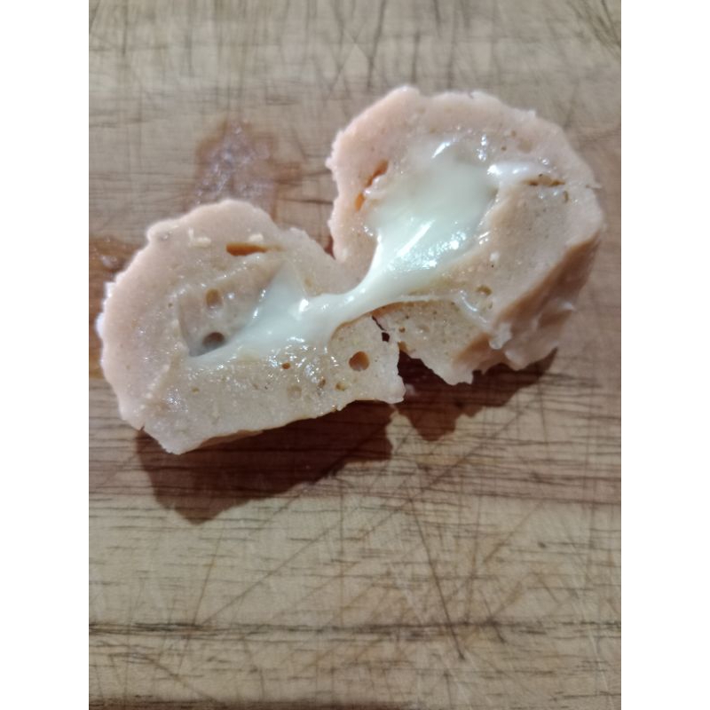 

Pentol Daging Sapi isi Mozarella