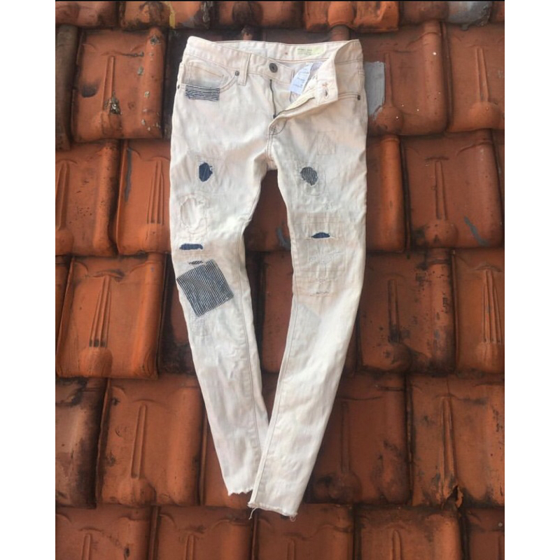 Celana Jeans WHO A U