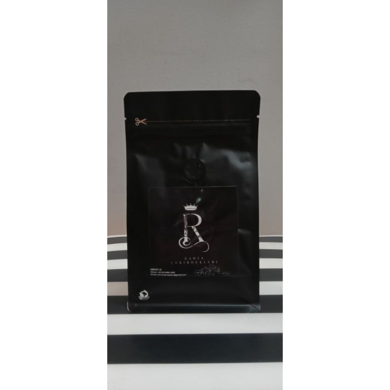 

Biji Kopi Toraja Robusta-Roasted