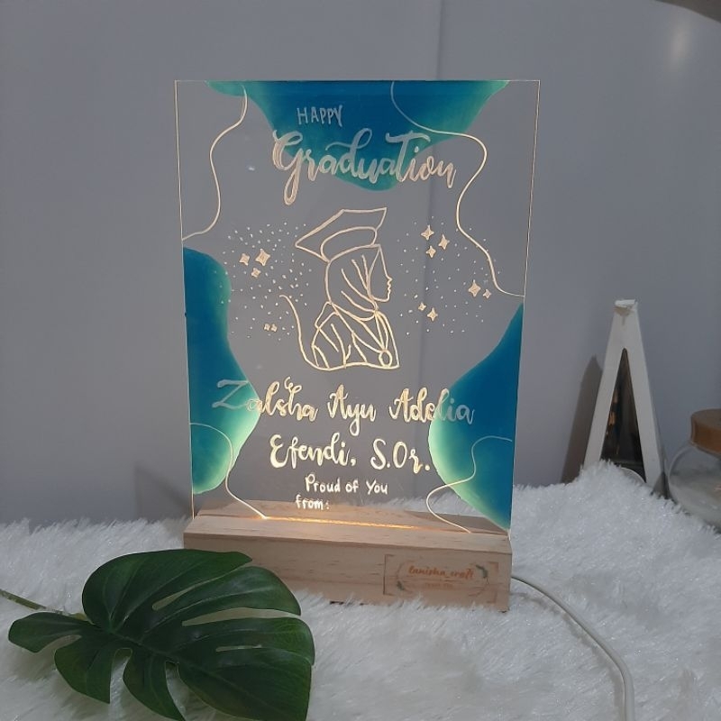 

Hampers custom| Hampers wisuda| Kado wisuda | Kado nikah