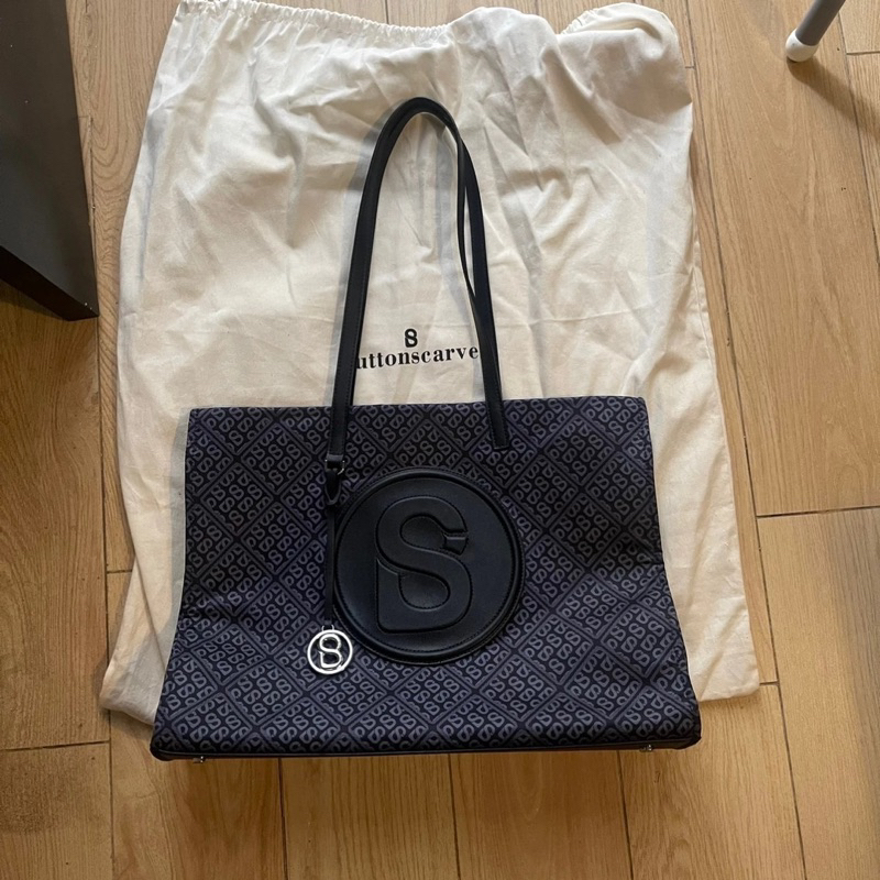 [PRELOVED] Ready Stock Original Buttonscarves Tote Bag Lacorde Aaliya Monogram Tapis Buttonscarves M